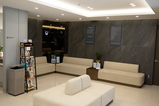 Slider image (5) Seoul Healthy Dental Clinic